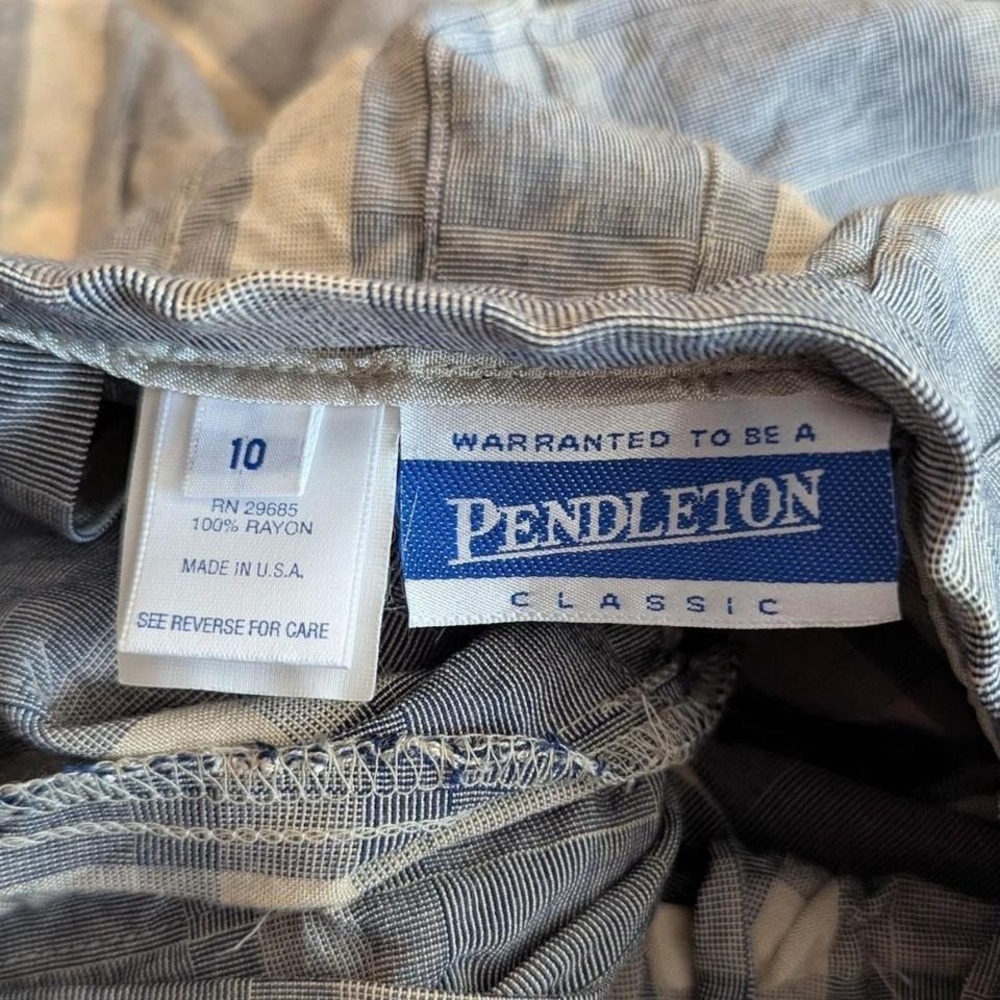 Vtg Pendleton Classic 100% Rayon Grey Plaid Gathered Mini Skirt Size 10 - Picture 3 of 4